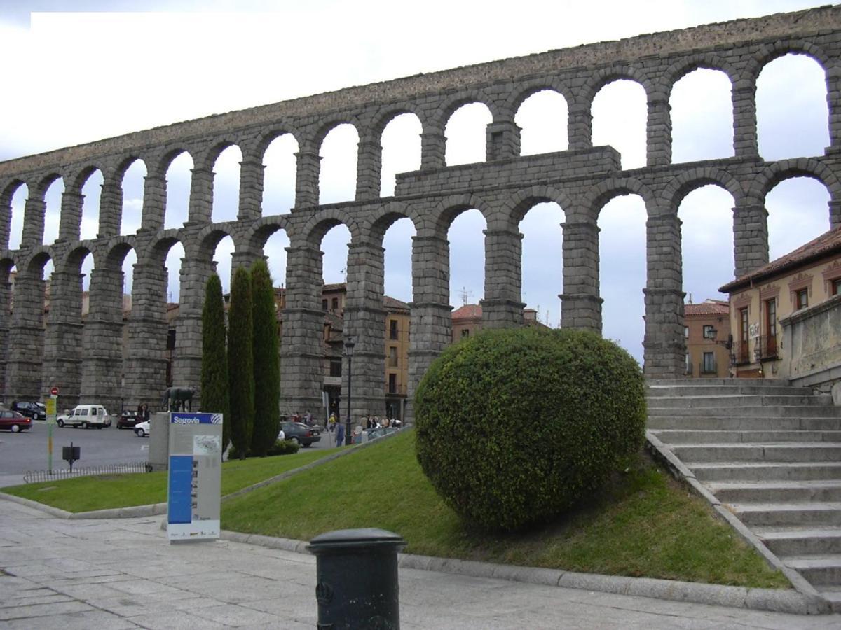 Real Segovia Apartments By Recordis Hotels Kültér fotó