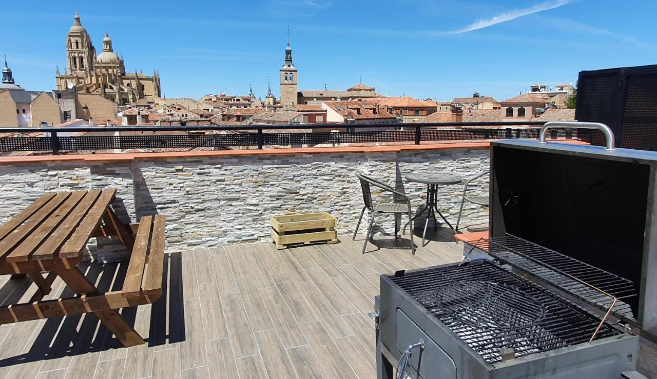 Real Segovia Apartments By Recordis Hotels Kültér fotó