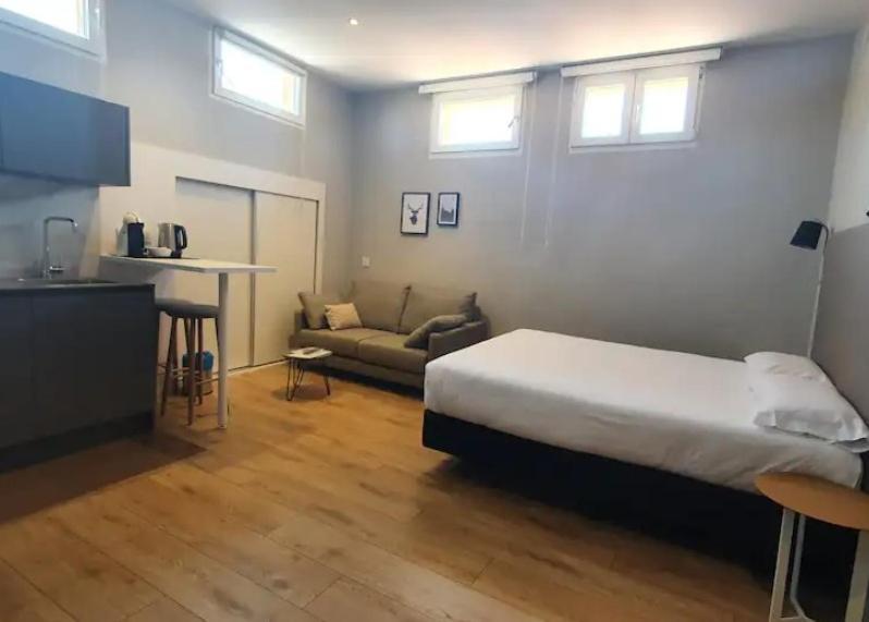 Real Segovia Apartments By Recordis Hotels Szoba fotó