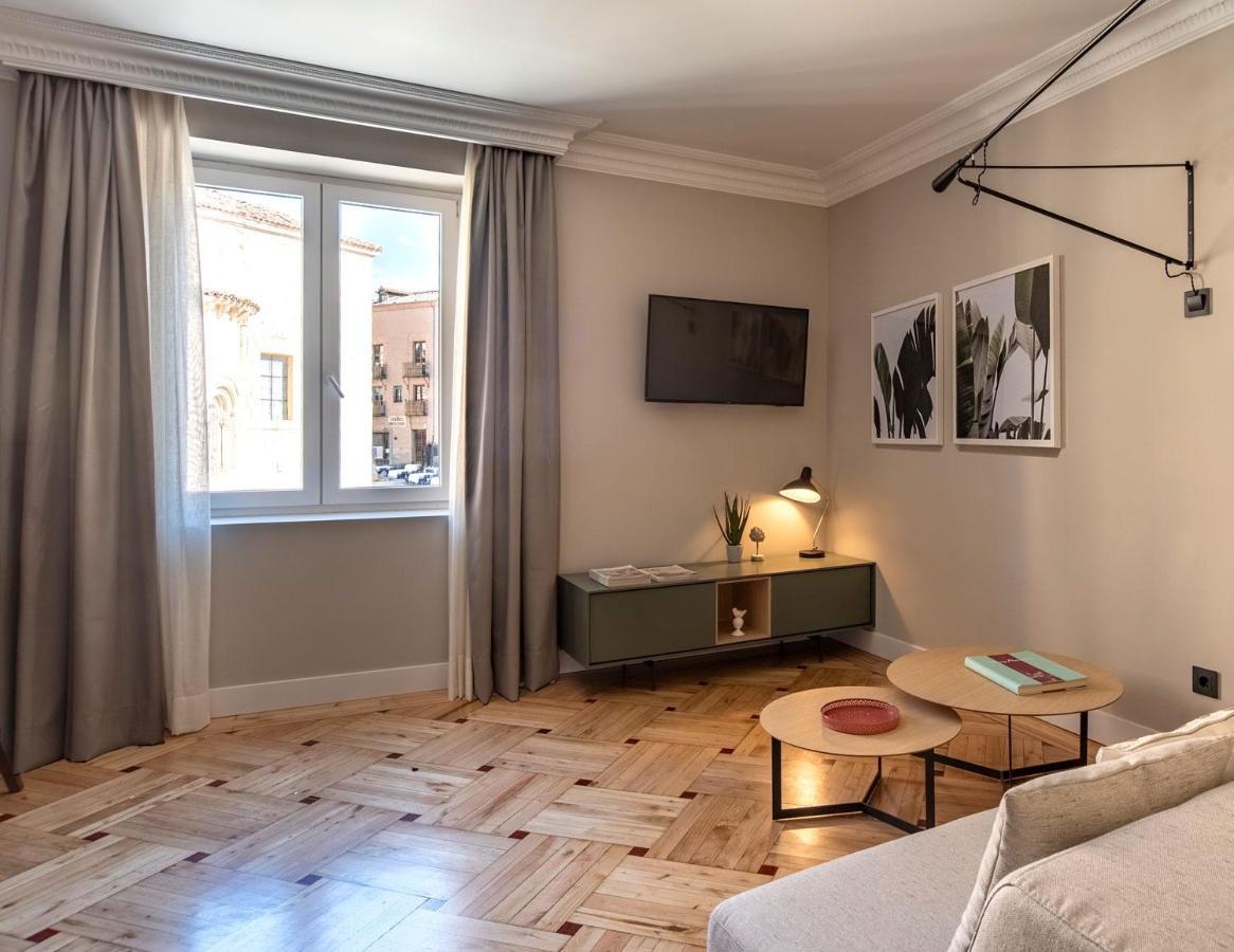 Real Segovia Apartments By Recordis Hotels Kültér fotó